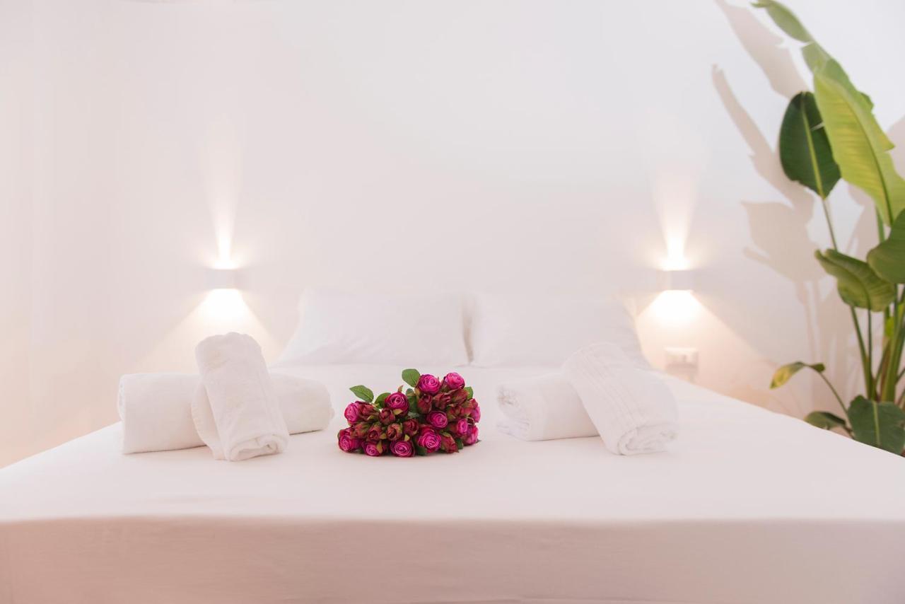 Almami Loft & Rooms Monopoli Bagian luar foto